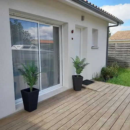 Studio Tout Confort + Terrasse Gujan-Mestras Exterior photo